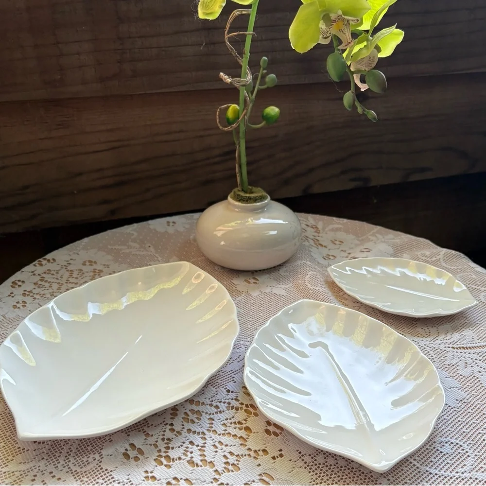 Crate&Barrel Anna II Set of 3 Palm Leaf White Porcelain Trays